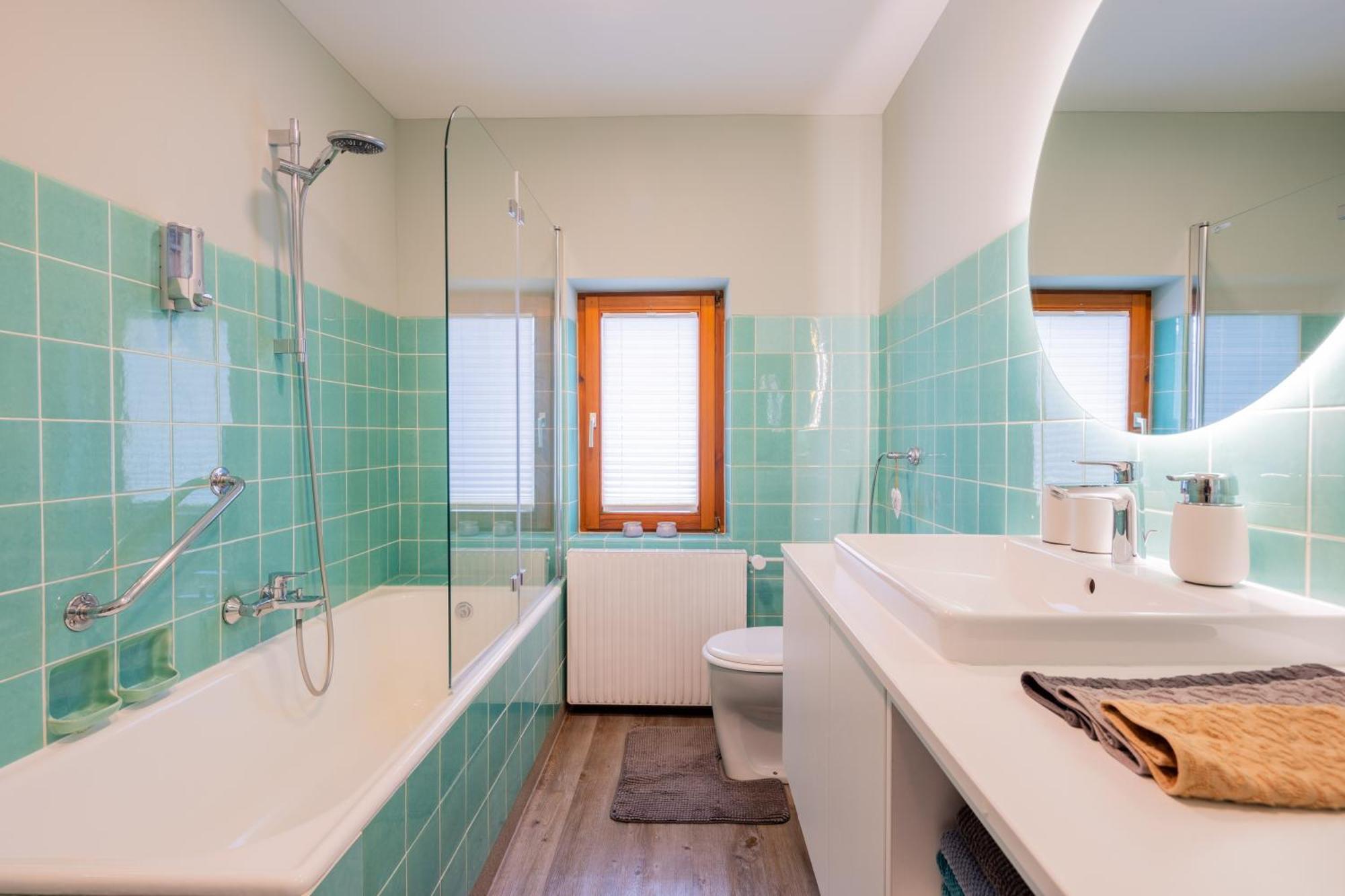 Haus Christina - Romantik Suite Burs Exterior photo